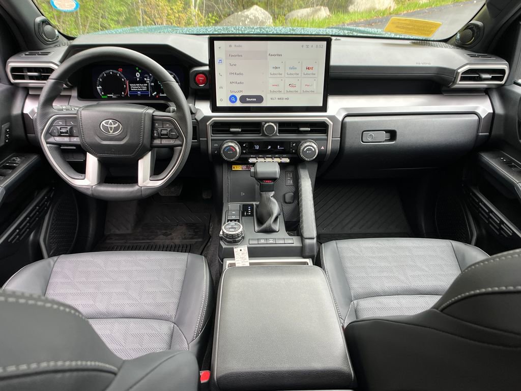 Used 2025 Toyota 4Runner TRD Off-Road Premium AWD/4WD image 13