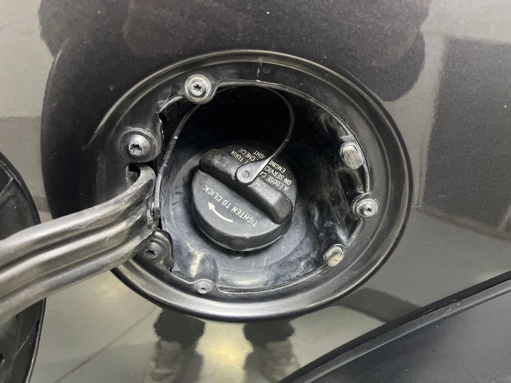 Used 2018 RAM 2500 Tradesman w/ Chrome Appearance Group image 50