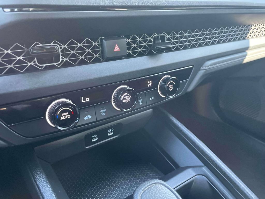 Used 2024 Honda Accord LX image 29