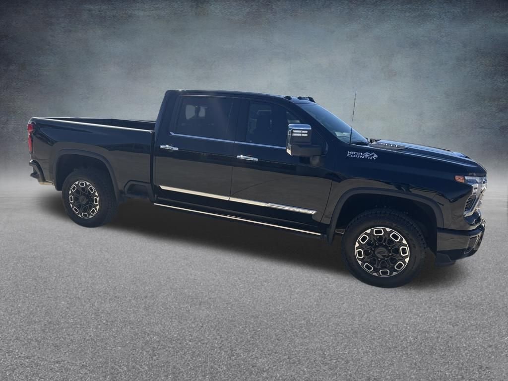 Used 2025 Chevrolet Silverado 2500 High Country w/ Technology Package image 8
