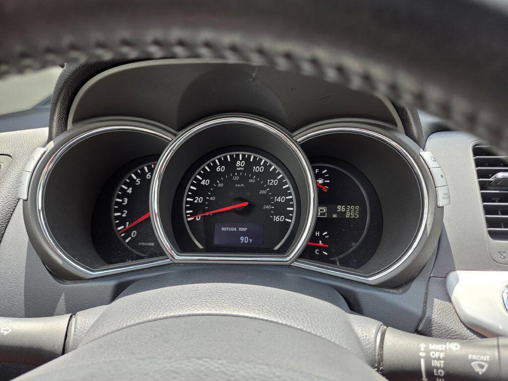 Used 2014 Nissan Murano CrossCabriolet w/ Navigation Package AWD/4WD image 25