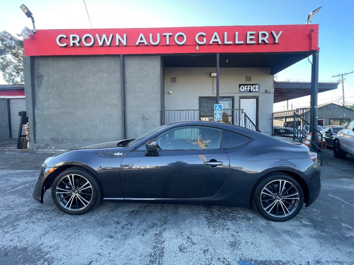 Used 2013 Scion FR-S image 6