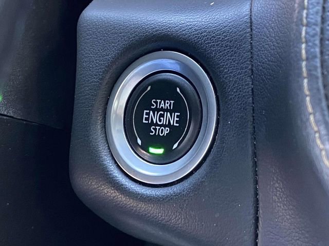 Used 2021 GMC Yukon SLT w/ SLT Luxury Package image 30