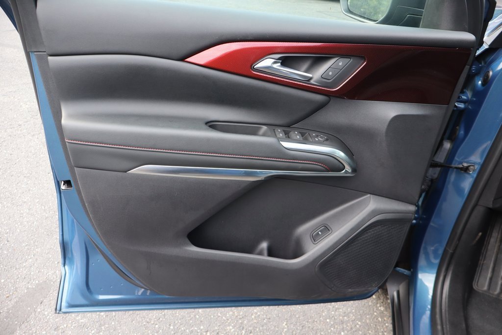 Used 2024 Chevrolet Traverse Z71 image 25