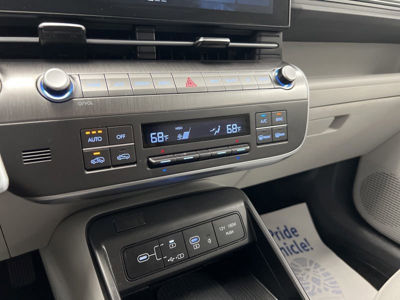 Used 2024 Hyundai Kona SEL w/ Convenience Package AWD/4WD image 28