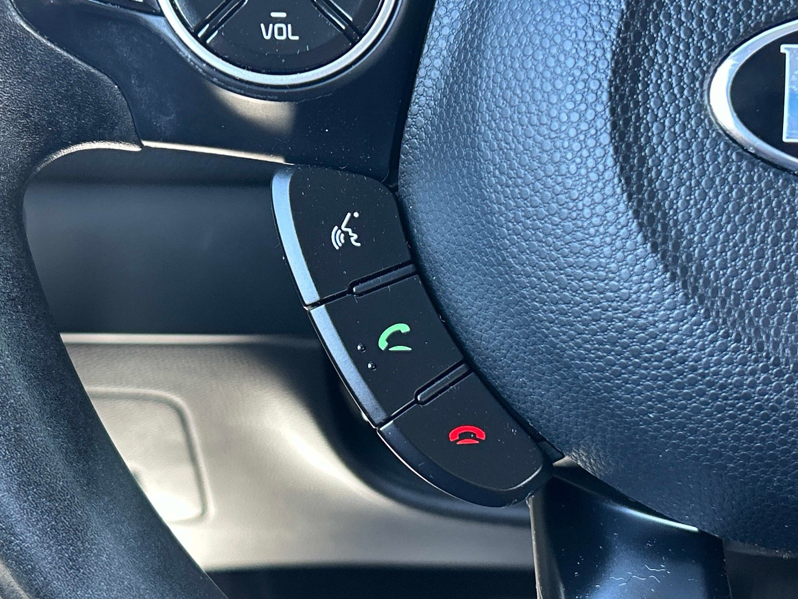 Used 2017 Kia Soul + FWD image 20