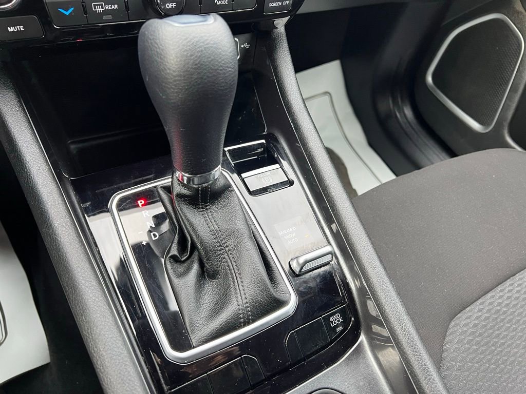 Used 2023 Jeep Compass Sport image 31