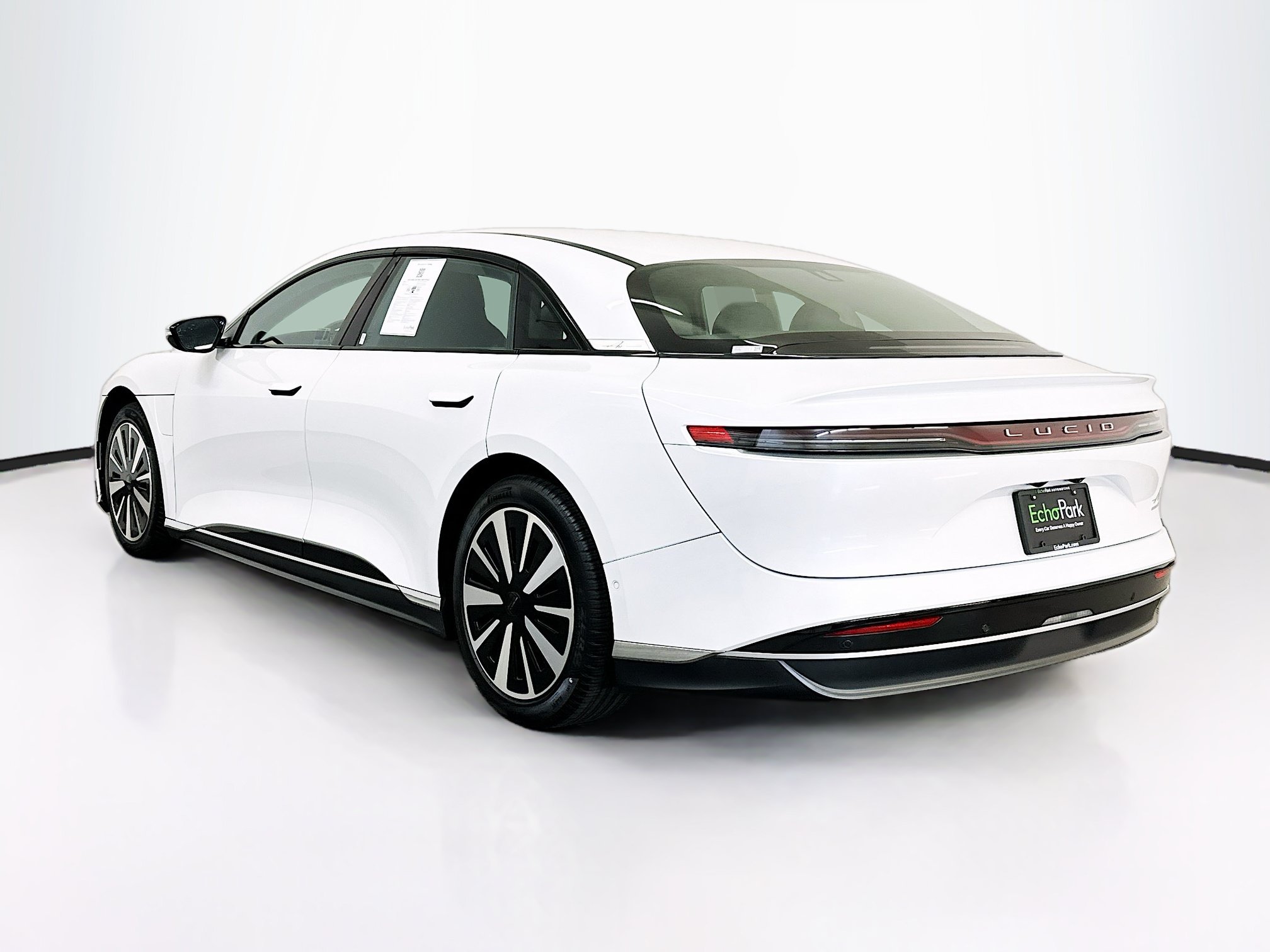 Used 2024 Lucid Air Touring AWD/4WD image 5