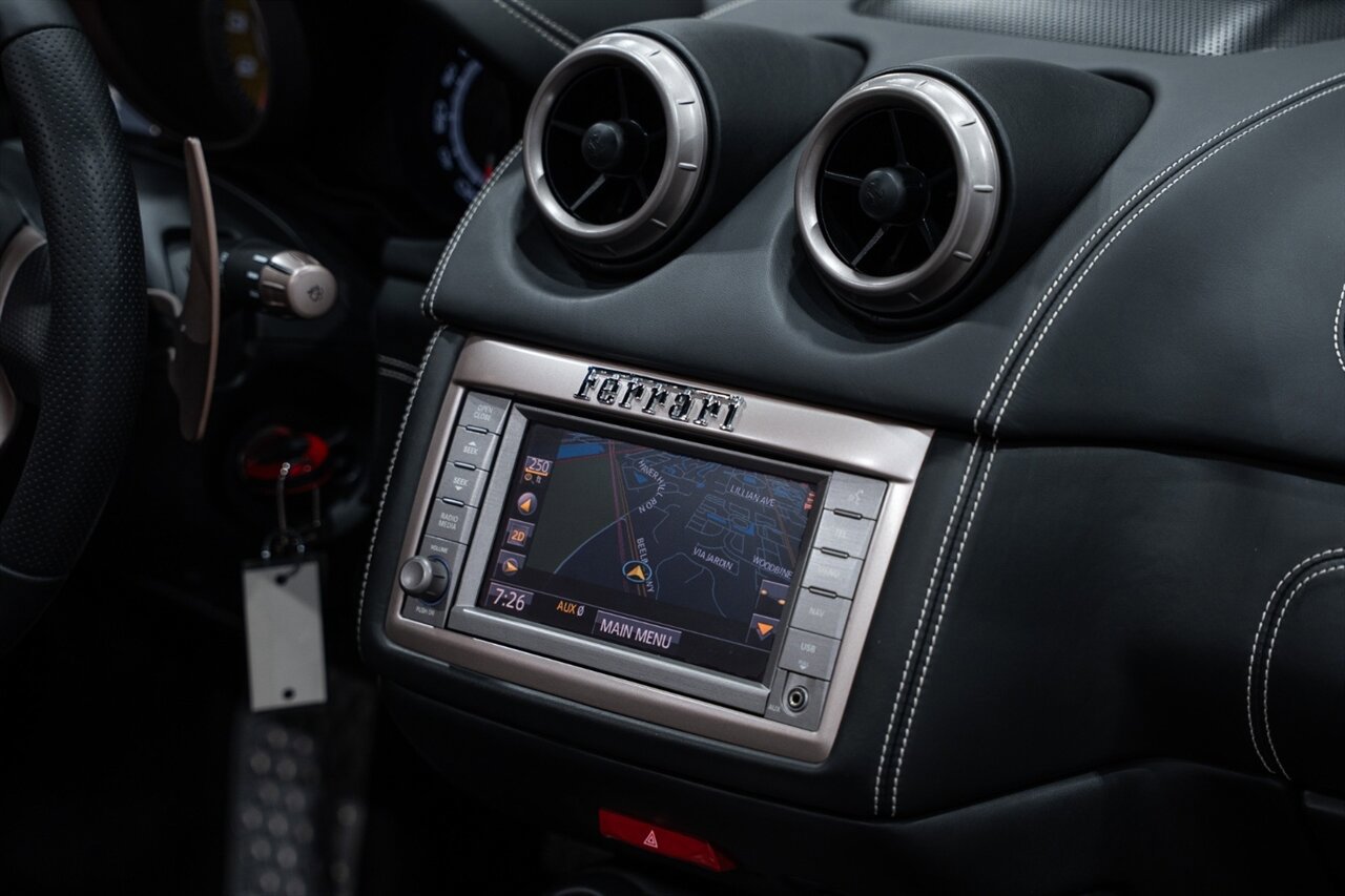 Used 2014 Ferrari California image 63
