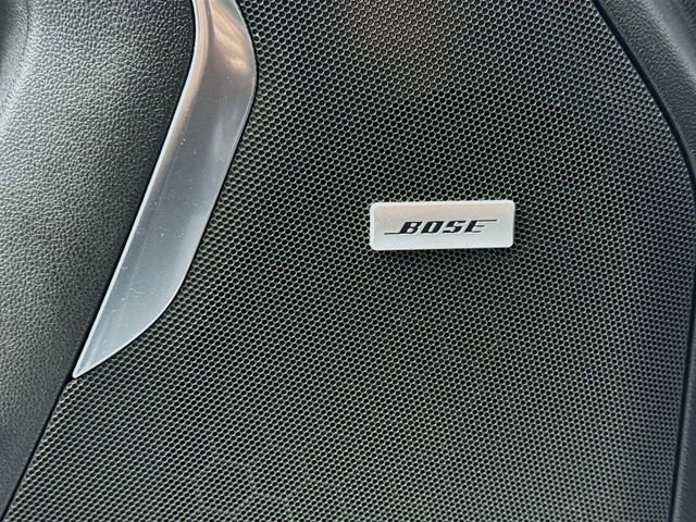 Used 2022 GMC Yukon XL SLT w/ SLT Premium Package image 22