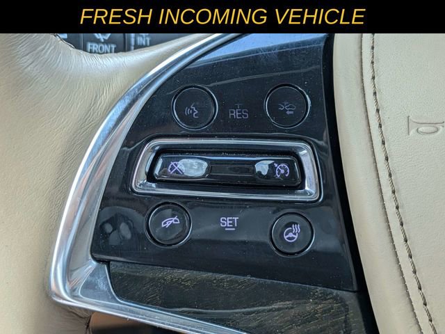 Used 2020 Cadillac Escalade Platinum RWD image 23