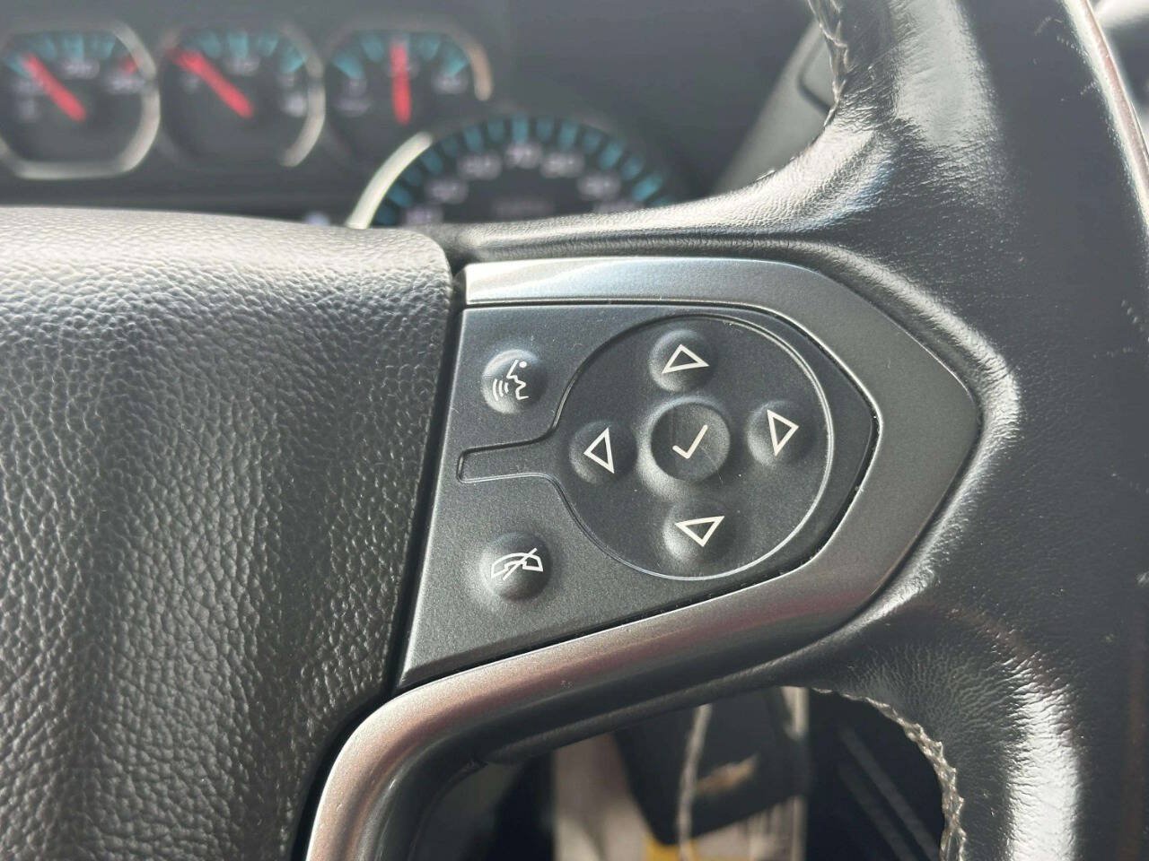 Used 2018 Chevrolet Tahoe LT AWD/4WD image 31