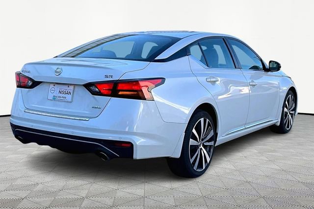 Used 2021 Nissan Altima 2.5 SR w/ SR Premium Package image 5