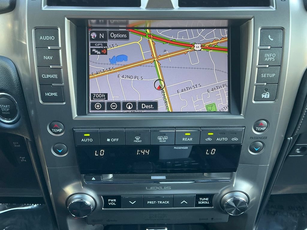 Used 2020 Lexus GX 460 Luxury w/ Accessory Package AWD/4WD image 27