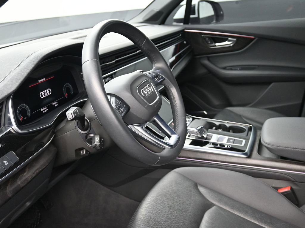 Used 2023 Audi Q7 2.0T Premium Plus w/ Premium Plus Package image 10