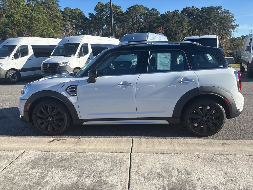 Used 2019 MINI Cooper Countryman w/ Premium Package image 8