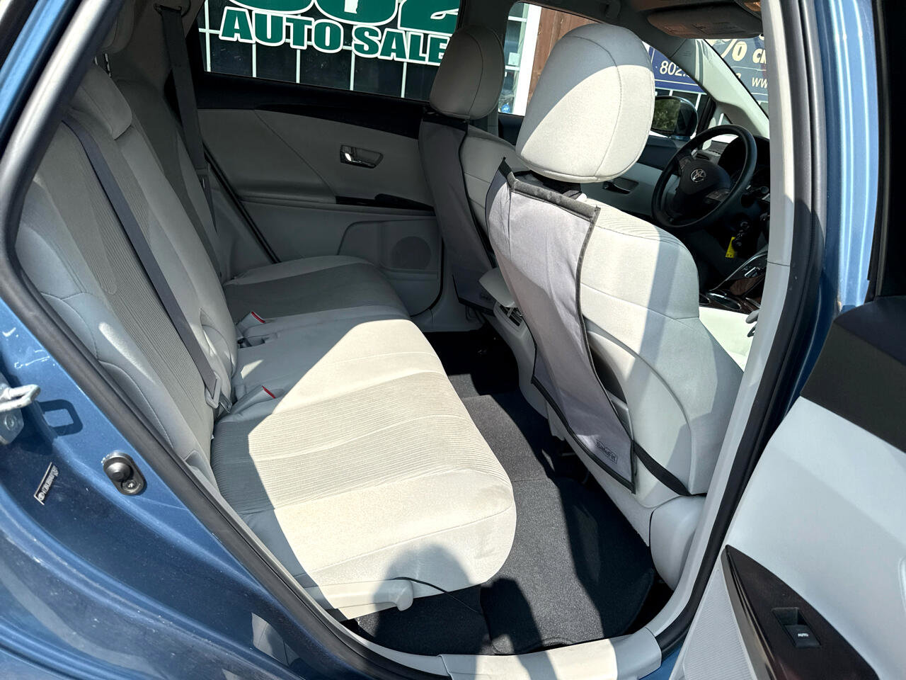 Used 2010 Toyota Venza AWD image 11