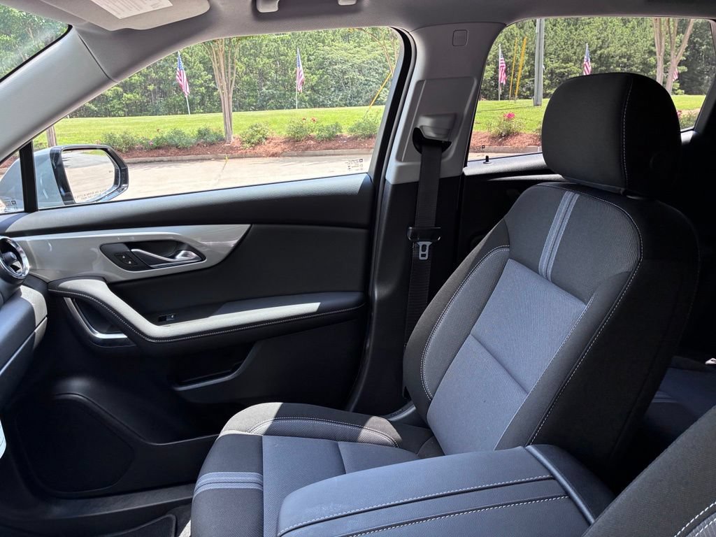 New 2026 Chevrolet Blazer LT w/ Convenience Package FWD image 21