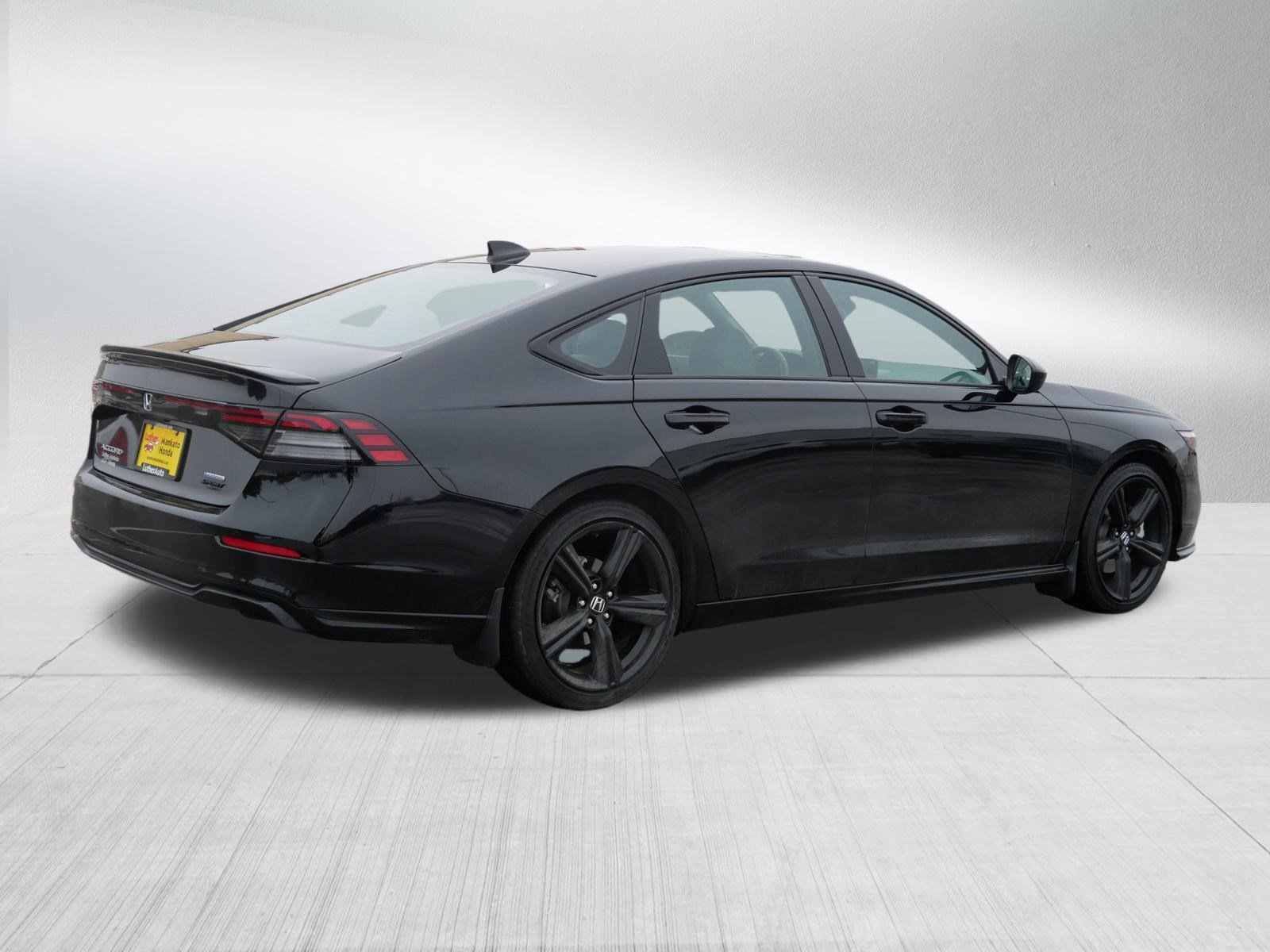 Certified 2023 Honda Accord Sport image 7