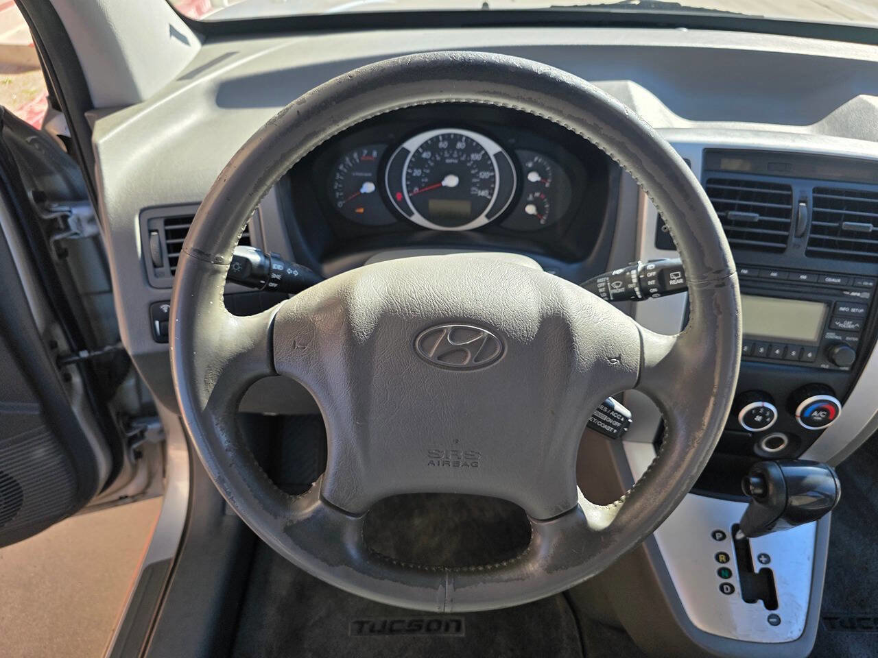 Used 2008 Hyundai Tucson SE image 17