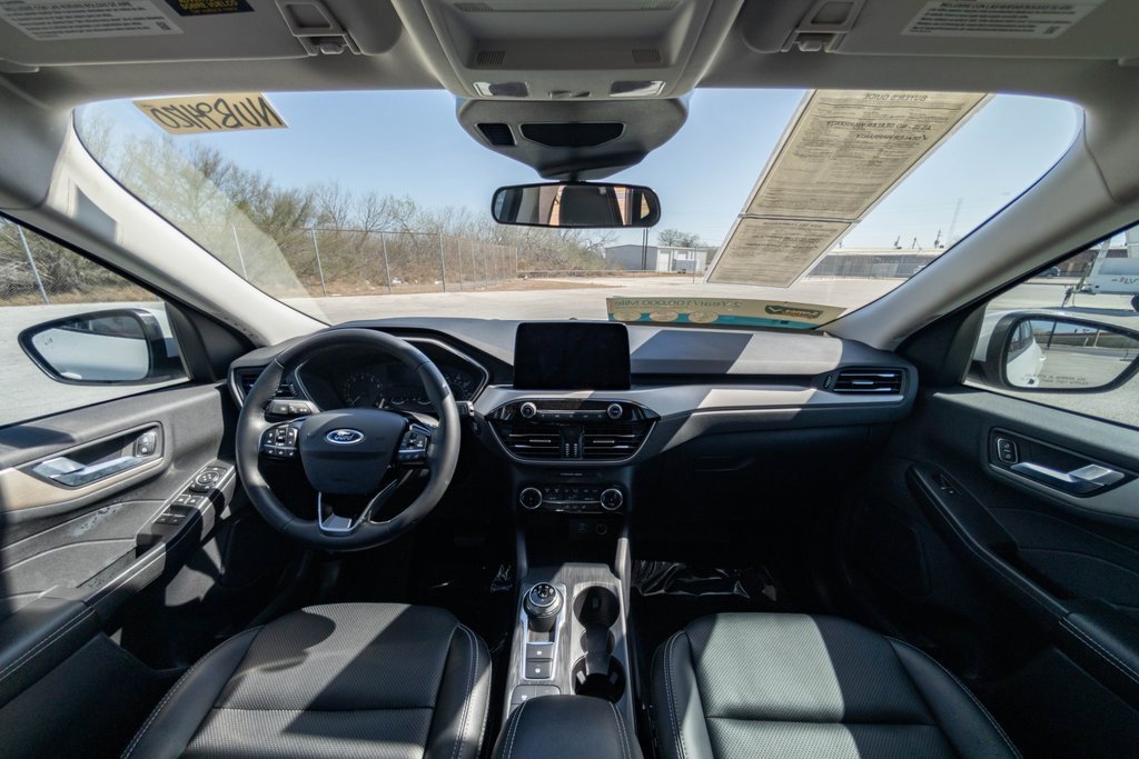 Used 2022 Ford Escape SEL image 17