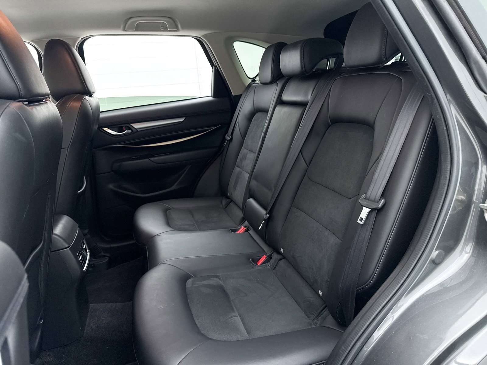 Used 2018 MAZDA CX-5 Touring image 33