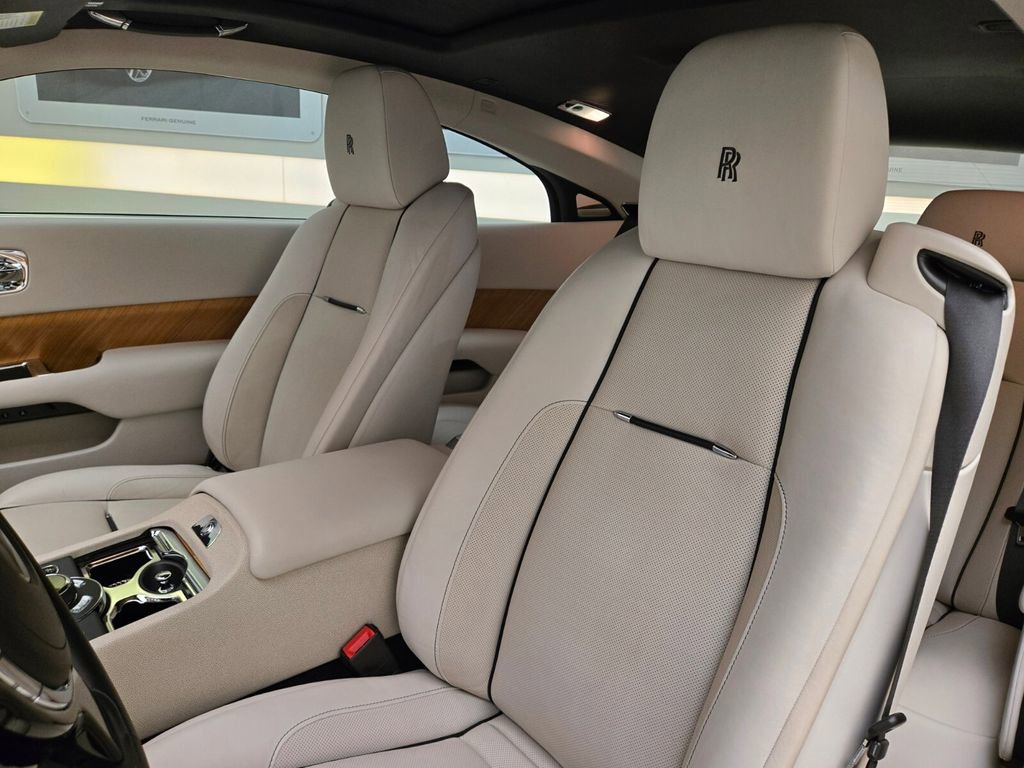 Certified 2016 Rolls-Royce Wraith image 29