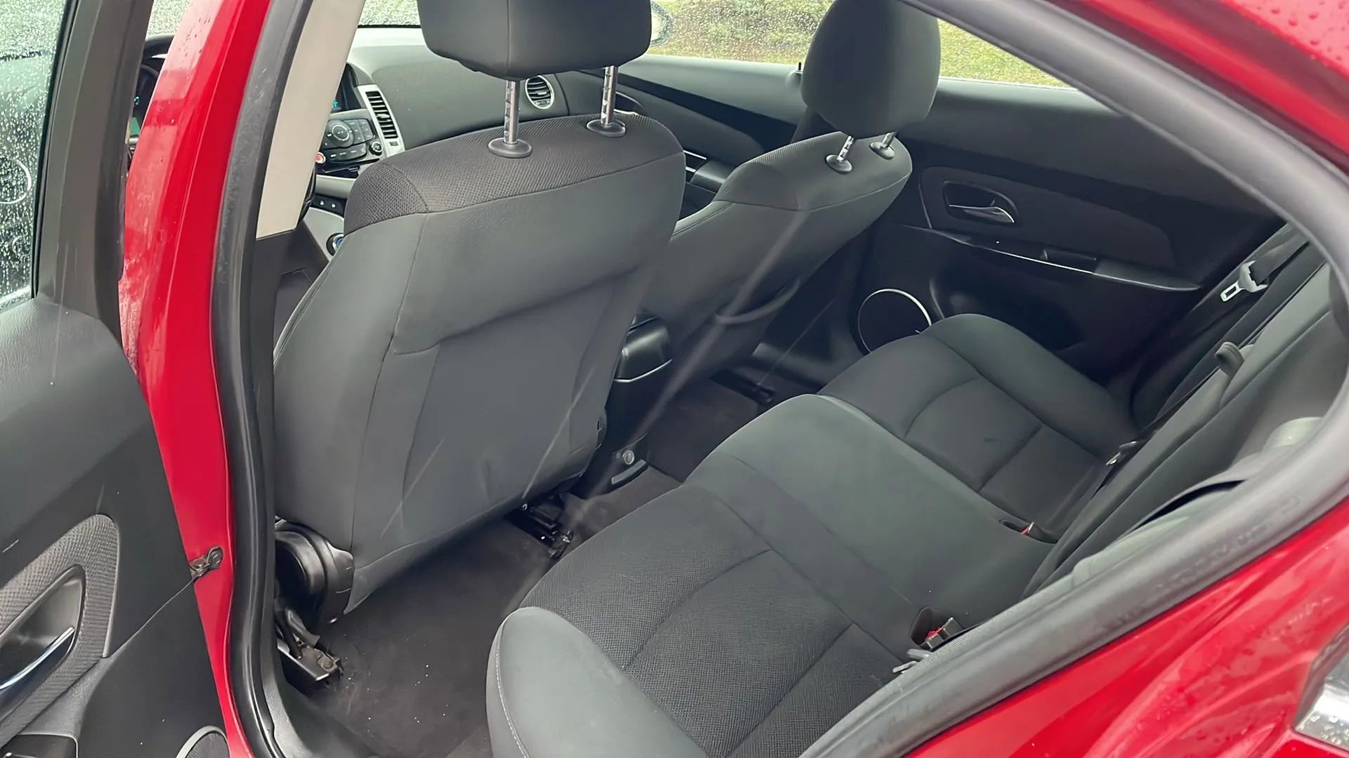 Used 2012 Chevrolet Cruze LT image 12