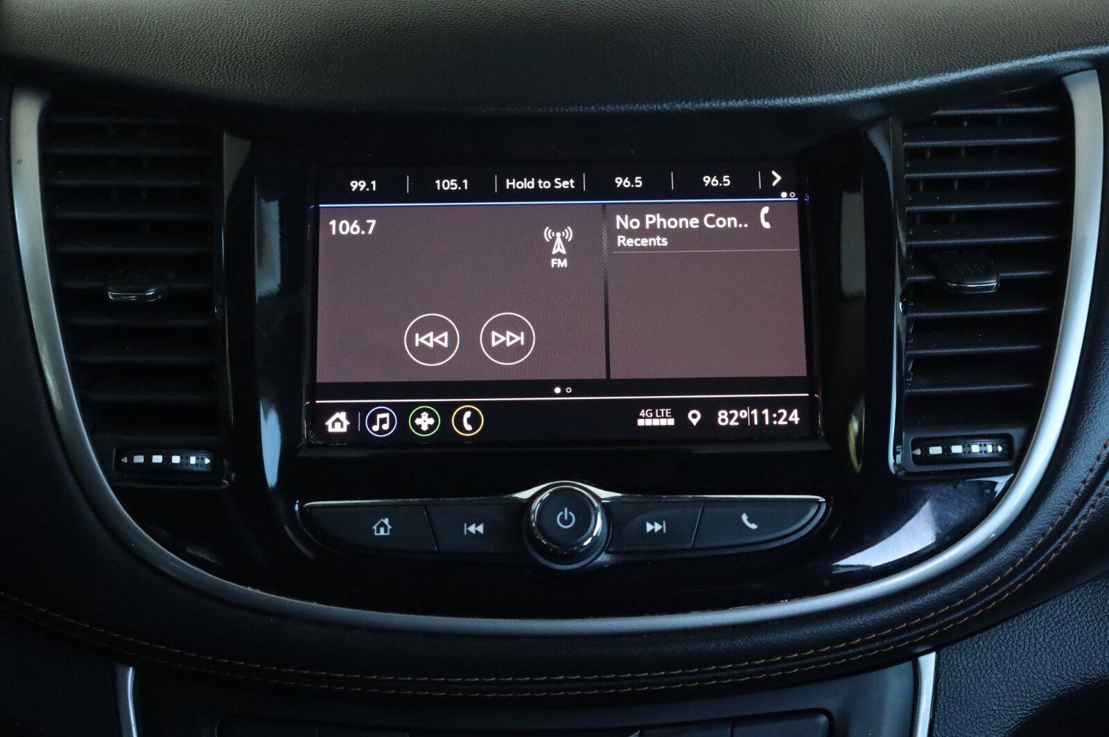 Used 2022 Chevrolet Trax LS w/ Tint and Cruise Package FWD image 36