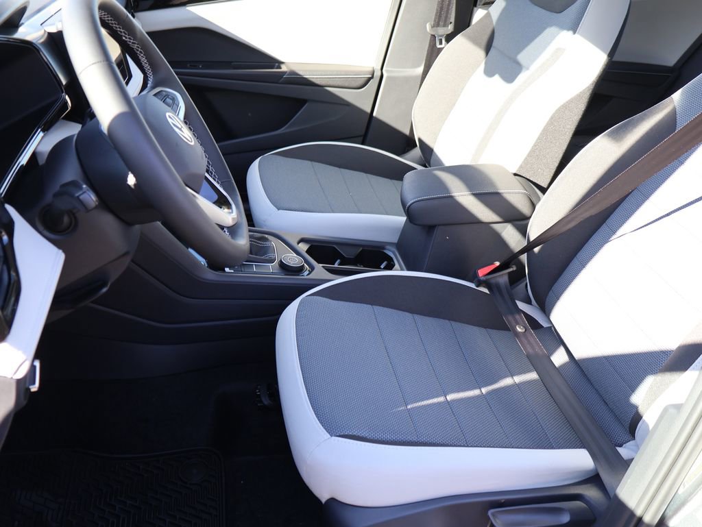 New 2026 Volkswagen Taos S image 43