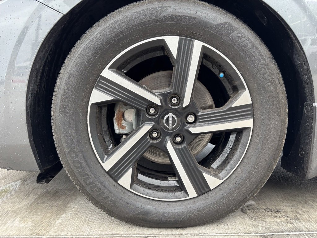 Used 2024 Nissan Sentra SV image 7