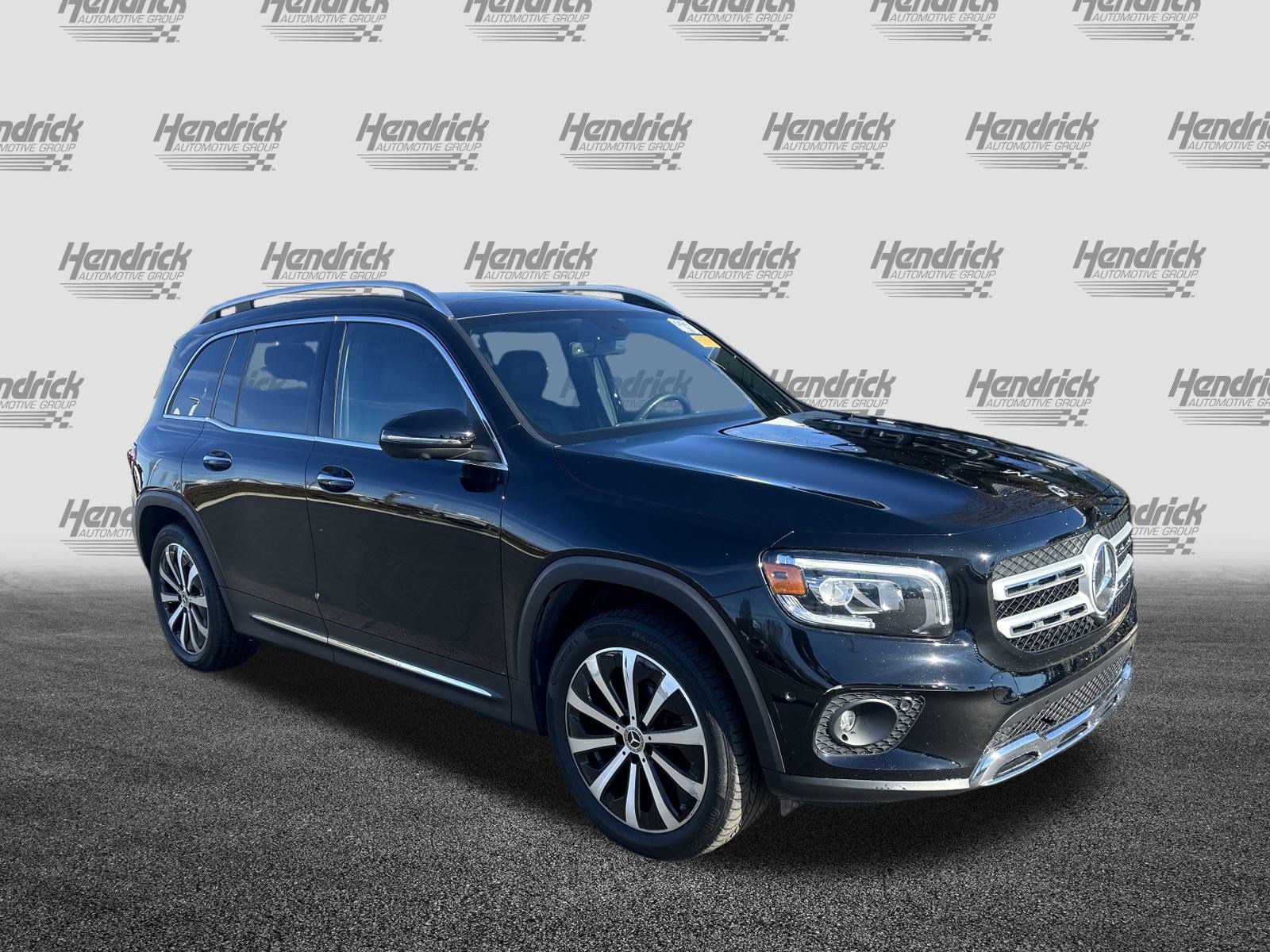 Used 2022 Mercedes-Benz GLB 250 w/ Premium Package Lite video 2