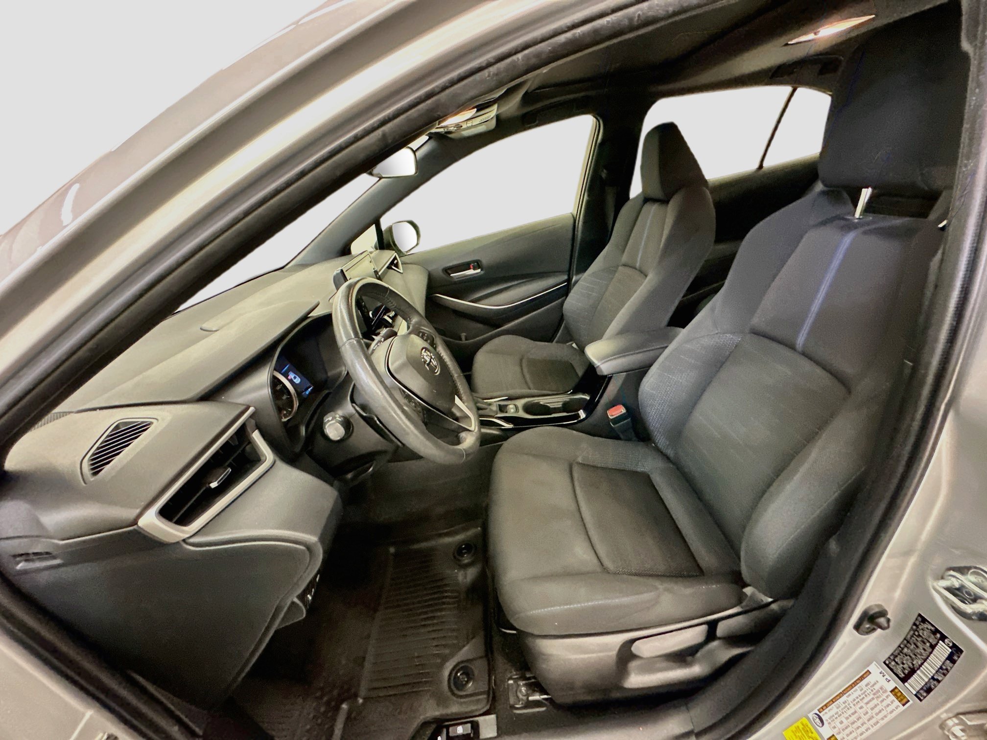 Used 2022 Toyota Corolla SE w/ SE Premium Package FWD image 13