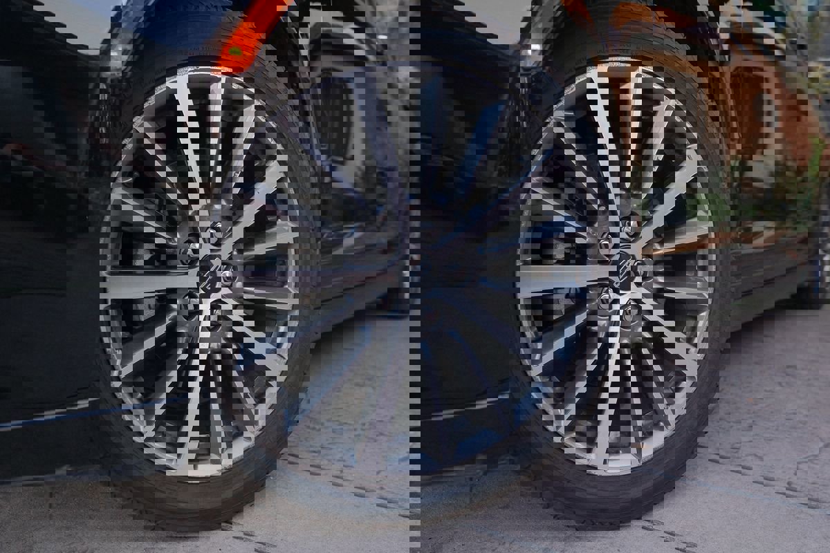 Used 2017 Lincoln MKZ Select FWD image 43