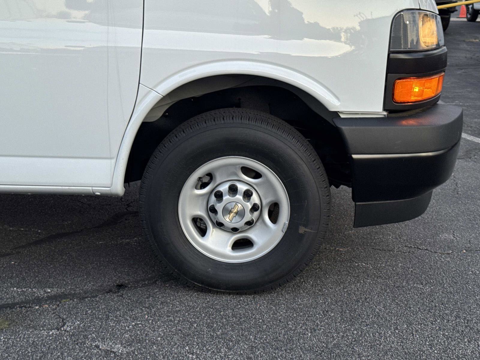 New 2026 Chevrolet Express 2500 w/ Driver Convenience Package RWD image 8