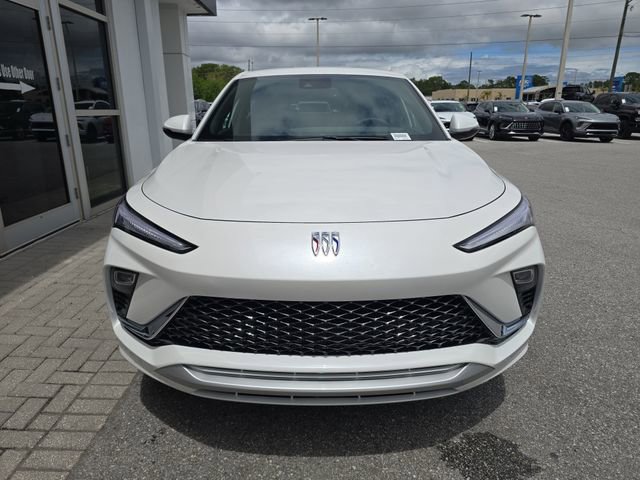 New 2026 Buick Envista Avenir image 2