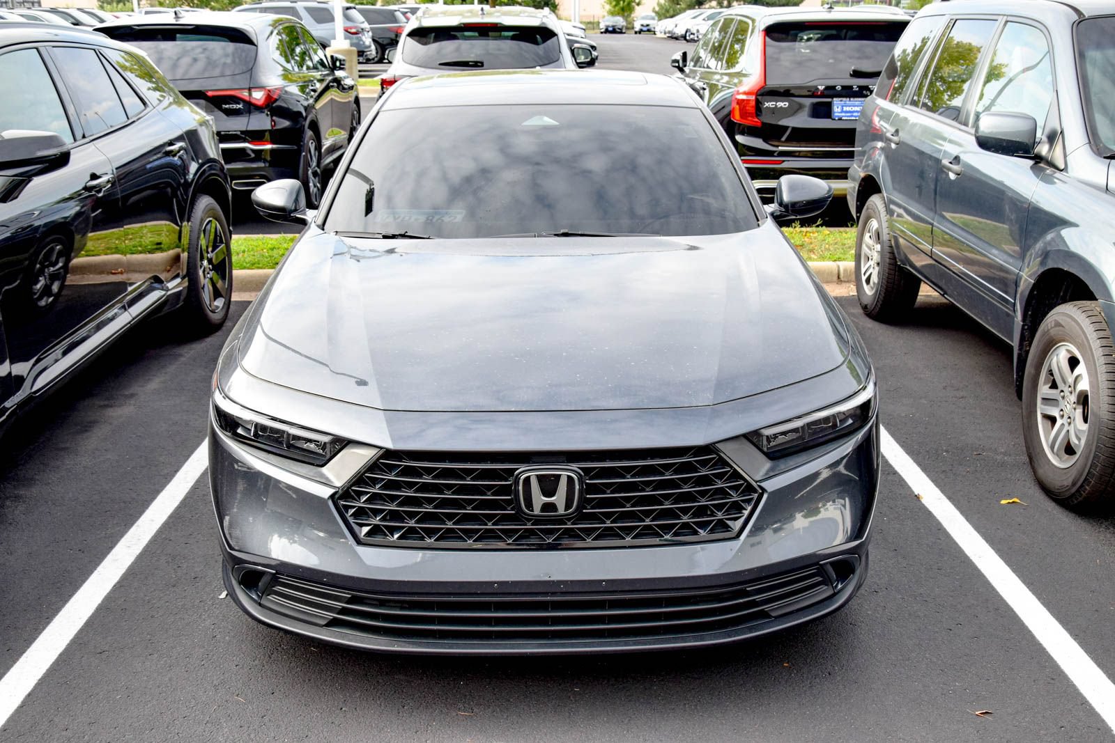 Used 2023 Honda Accord EX image 14