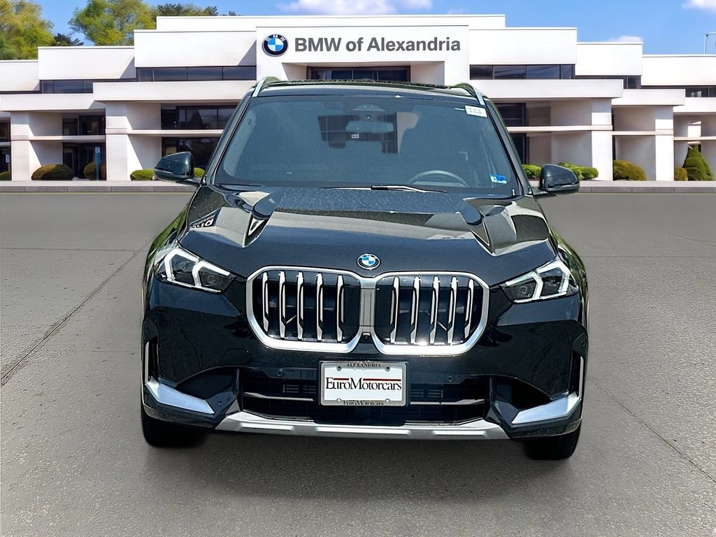 Used 2026 BMW X1 xDrive28i w/ Technology Package AWD/4WD image 2