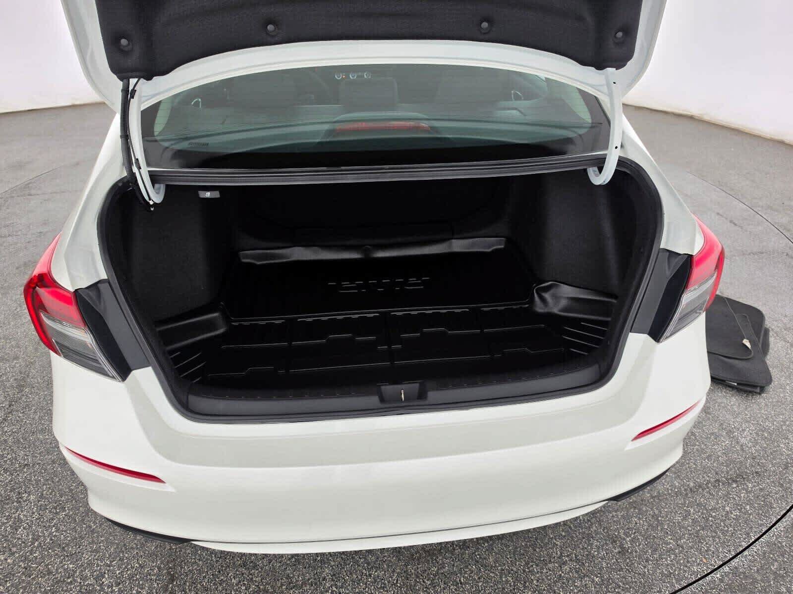 Used 2023 Honda Civic LX image 14