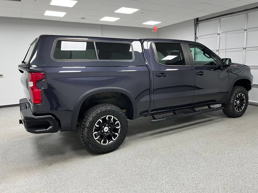 Used 2023 Chevrolet Silverado 1500 ZR2 AWD/4WD image 11