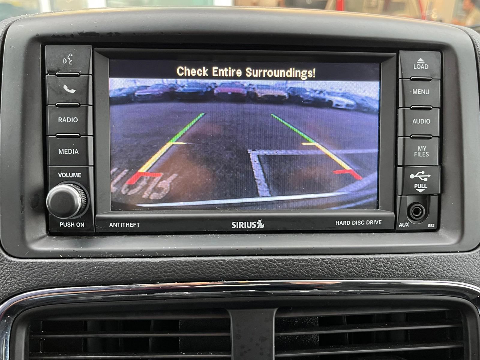 Used 2019 Dodge Grand Caravan SE w/ UConnect Hands-Free Group FWD image 21