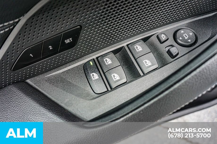 Used 2025 BMW i4 eDrive40 image 49