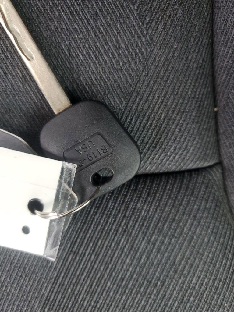 Used 2024 Chevrolet Trax RS image 33