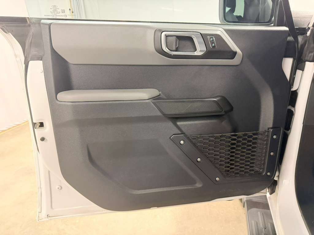 Used 2023 Ford Bronco Big Bend AWD/4WD image 24