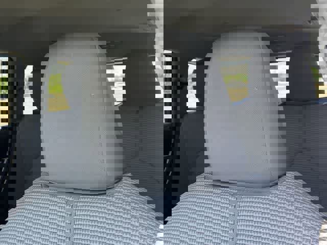 Used 2020 Toyota Highlander LE AWD/4WD image 25