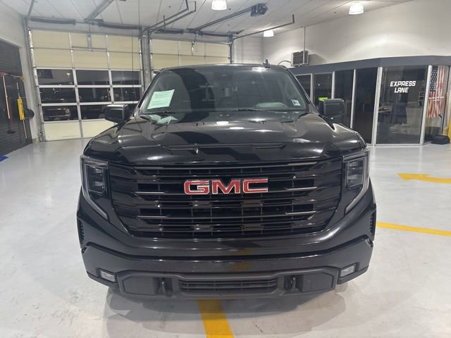 Used 2023 GMC Sierra 1500 Elevation image 3