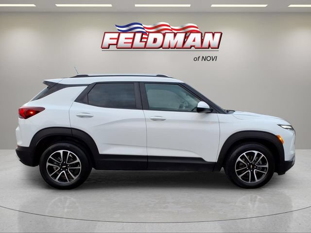 Used 2024 Chevrolet TrailBlazer LT w/ Convenience Package FWD image 7