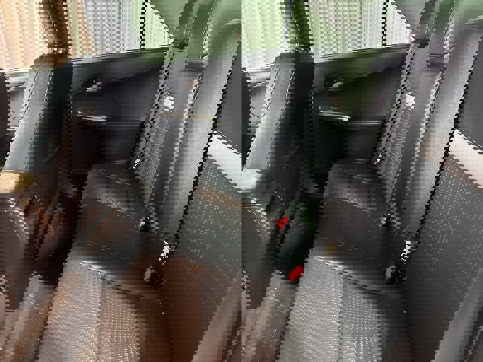 Used 2014 Toyota Camry SE image 15