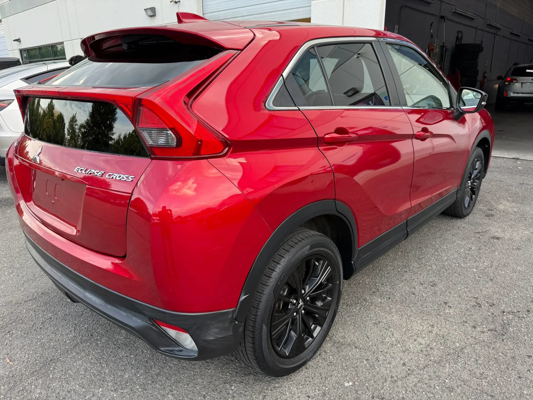 Used 2019 Mitsubishi Eclipse Cross LE AWD/4WD image 12