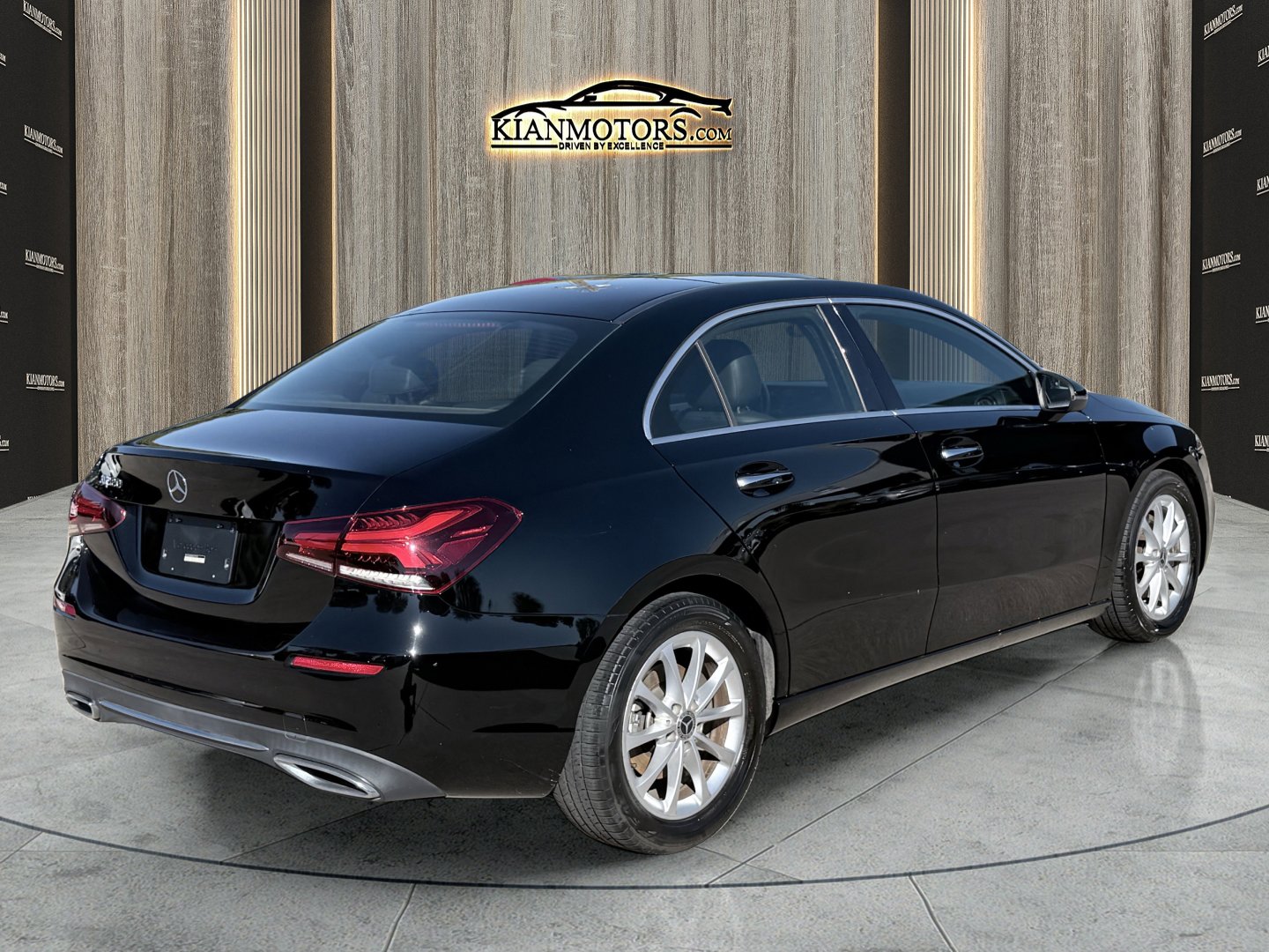 Used 2021 Mercedes-Benz A 220 image 7